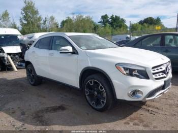  Salvage Mercedes-Benz GLA