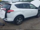 Toyota RAV4 Le Image 9