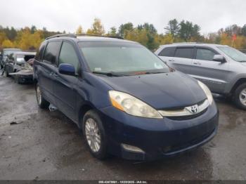  Salvage Toyota Sienna