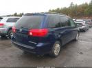 Toyota Sienna Xle Image 2