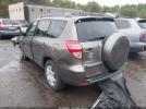 Toyota RAV4 Image 4