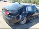 Toyota Camry Le Image 17