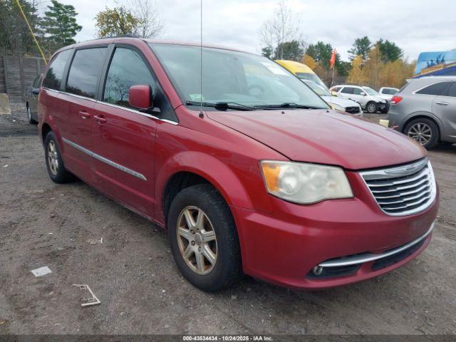  Salvage Chrysler Town & Country