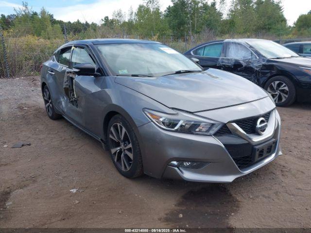  Salvage Nissan Maxima