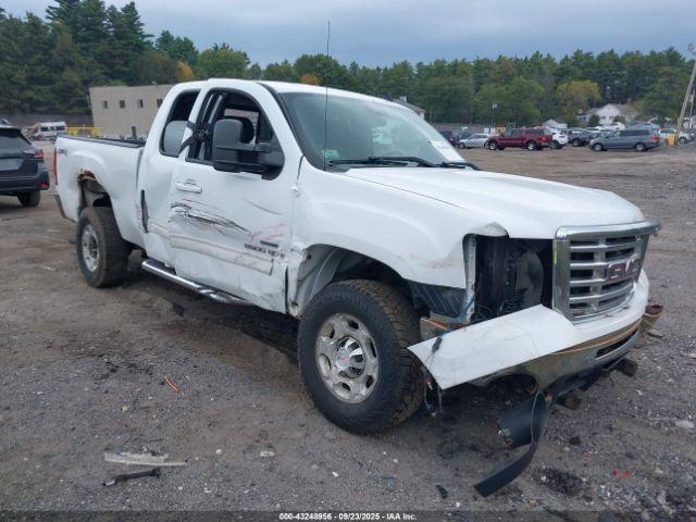  Salvage GMC Sierra 2500