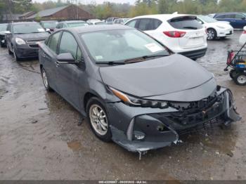  Salvage Toyota Prius Prime