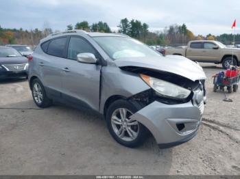  Salvage Hyundai TUCSON
