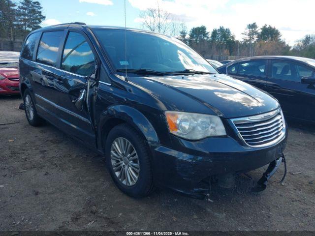  Salvage Chrysler Town & Country