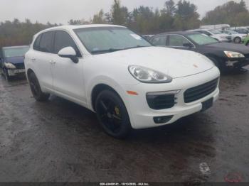  Salvage Porsche Cayenne