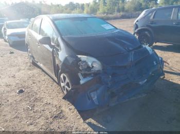  Salvage Toyota Prius