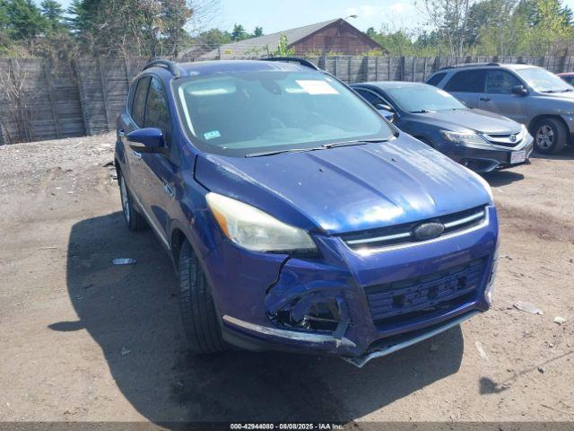  Salvage Ford Escape