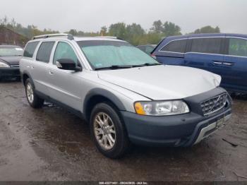  Salvage Volvo XC70