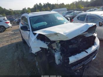  Salvage Jeep Grand Cherokee