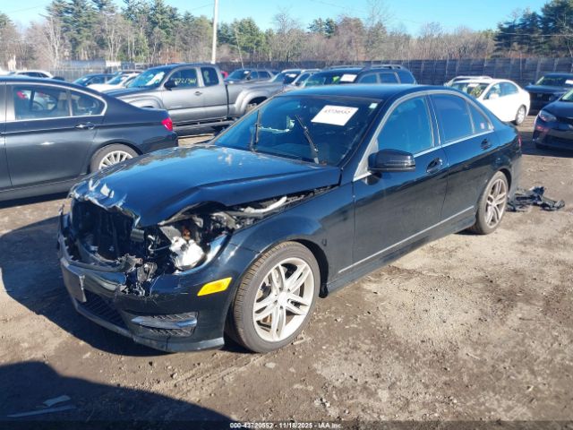 Mercedes-Benz C-Class Sport 4matic Image 2