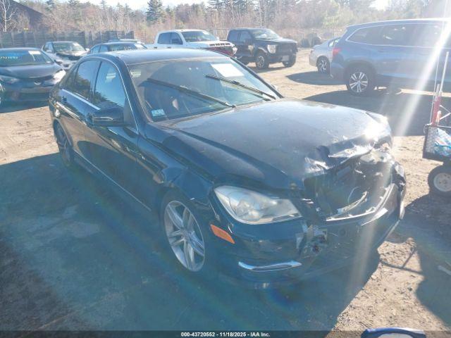 Mercedes-Benz C-Class Sport 4matic Image 16
