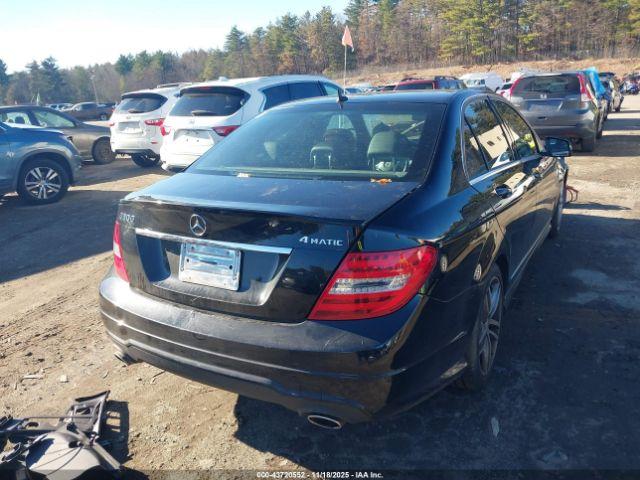 Mercedes-Benz C-Class Sport 4matic Image 12