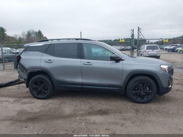 GMC Terrain Awd Sle Image 12