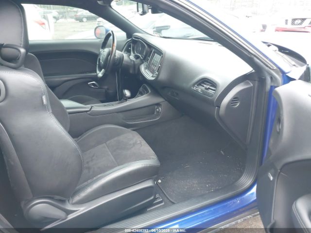 Dodge Challenger Image 4