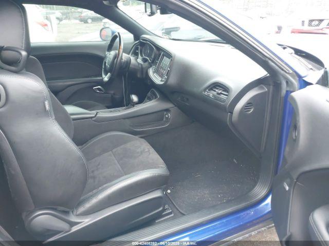 Dodge Challenger Image 4