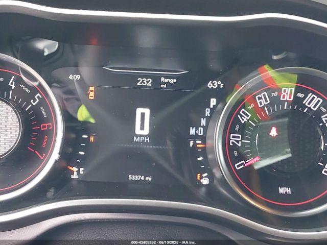 Dodge Challenger Image 5