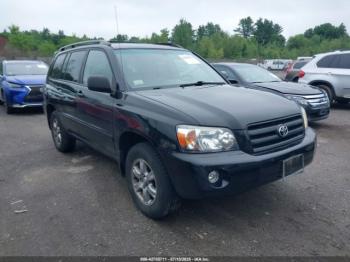 Salvage Toyota Highlander