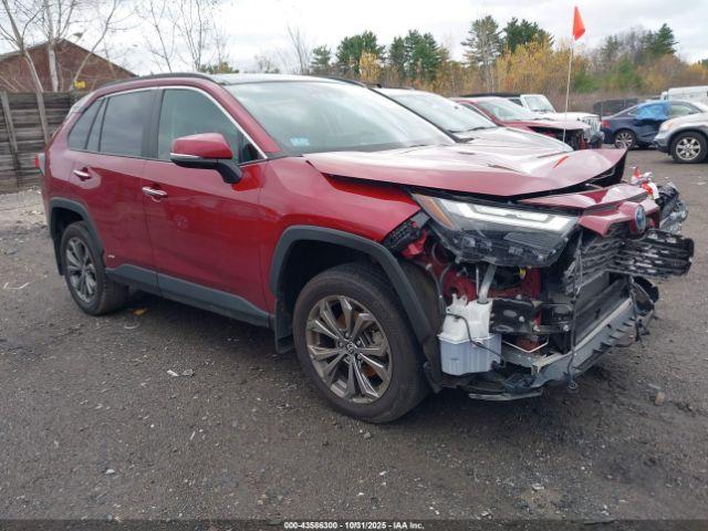  Salvage Toyota RAV4