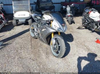  Salvage Triumph Motorcycle Daytona