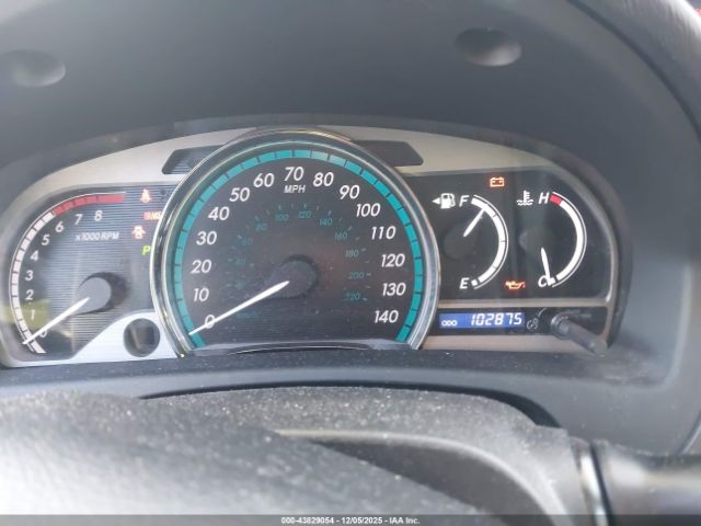 Toyota Venza Le Image 4