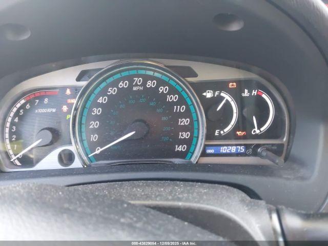 Toyota Venza Le Image 4