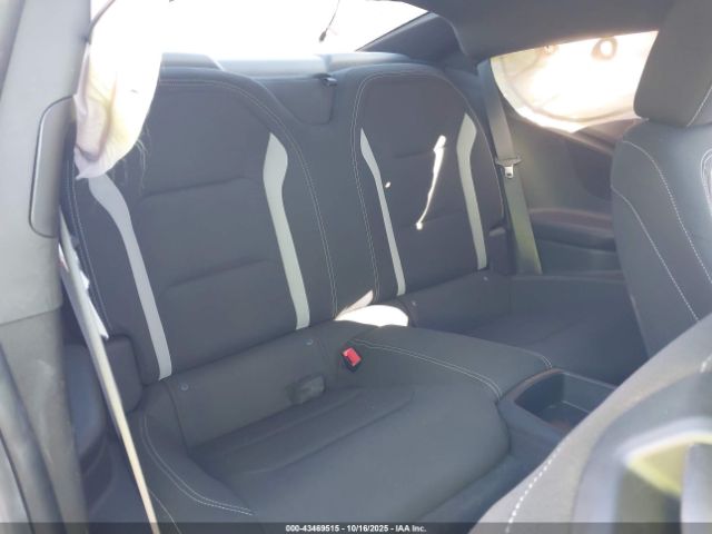 Chevrolet Camaro Rwd  1lt Image 17