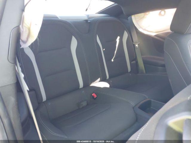 Chevrolet Camaro Rwd  1lt Image 17