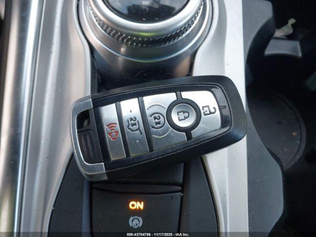 Ford Explorer Xlt Image 13