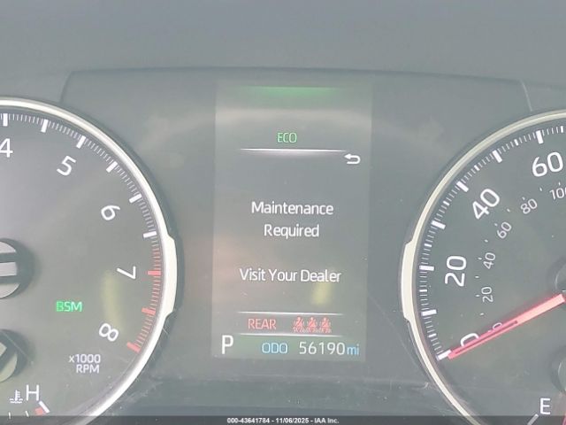 Toyota RAV4 Le Image 16