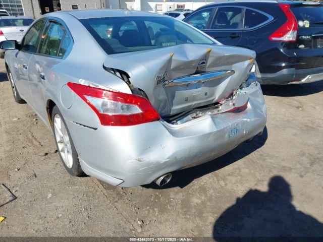 Nissan Maxima 3.5 Sv Image 9