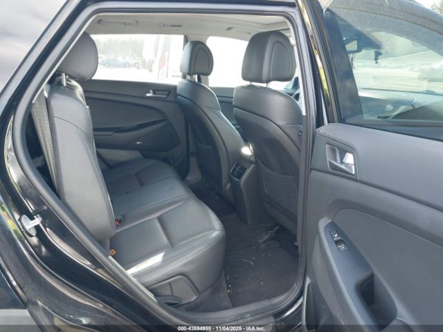 Hyundai TUCSON Limited Image 6