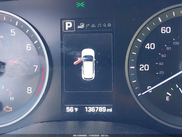 Hyundai TUCSON Limited Image 8