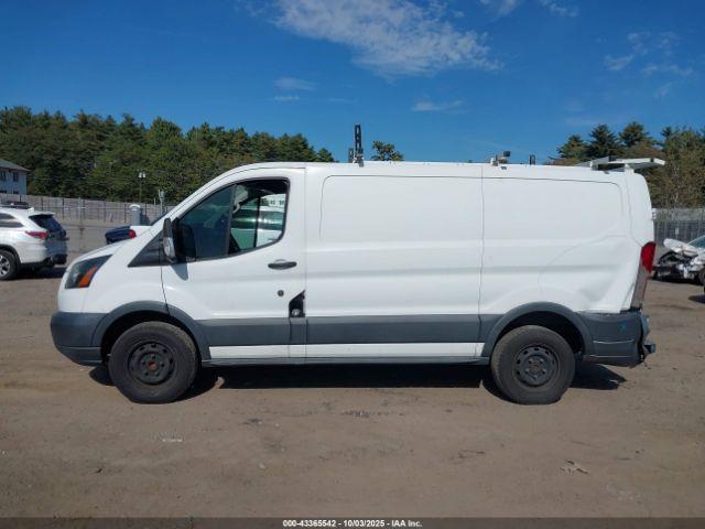 Ford Transit Image 11