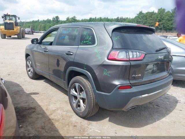 Jeep Cherokee Limited 4x4 Image 5
