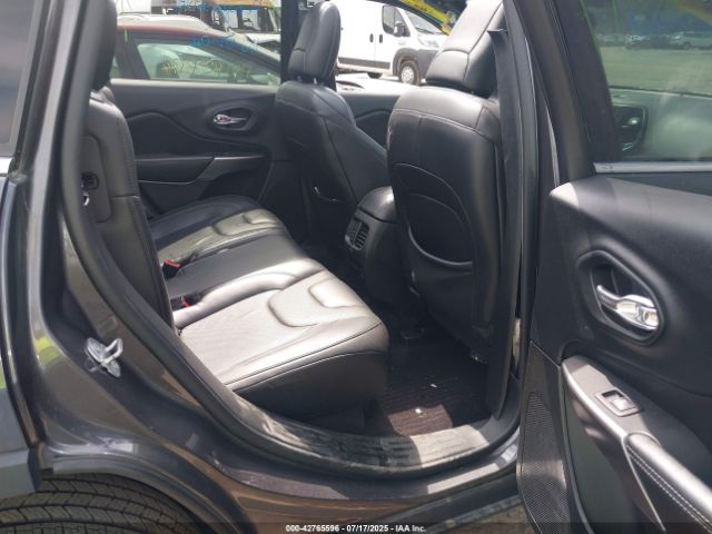 Jeep Cherokee Limited 4x4 Image 6