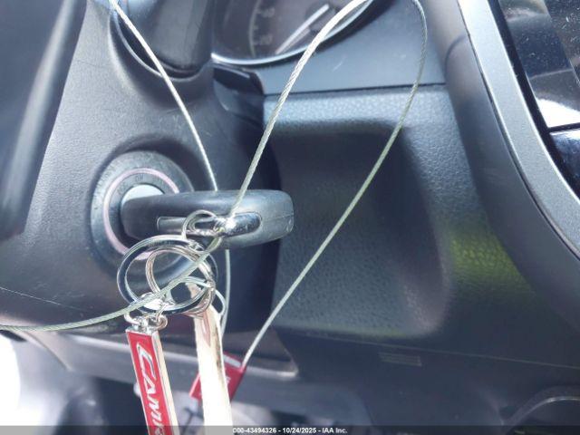 Toyota Camry Se Image 4