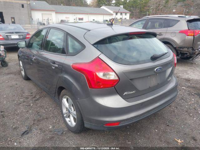 Ford Focus Se Image 4