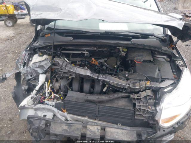 Ford Focus Se Image 10