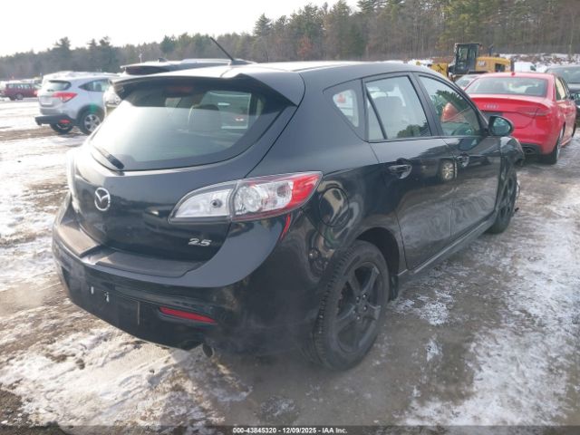 Mazda Mazda3 S Grand Touring Image 4