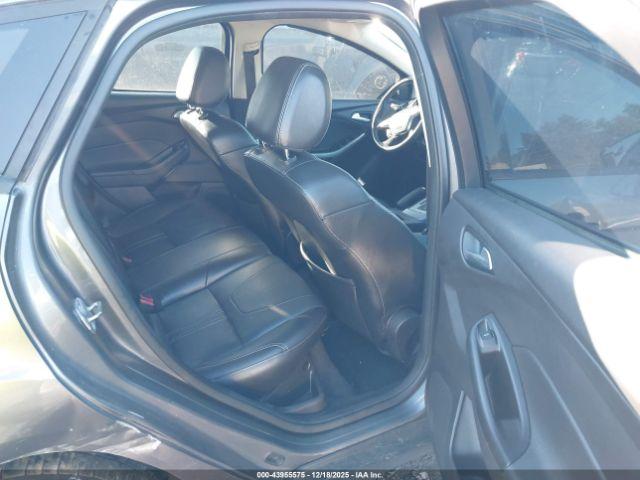 Ford Focus Se Image 6