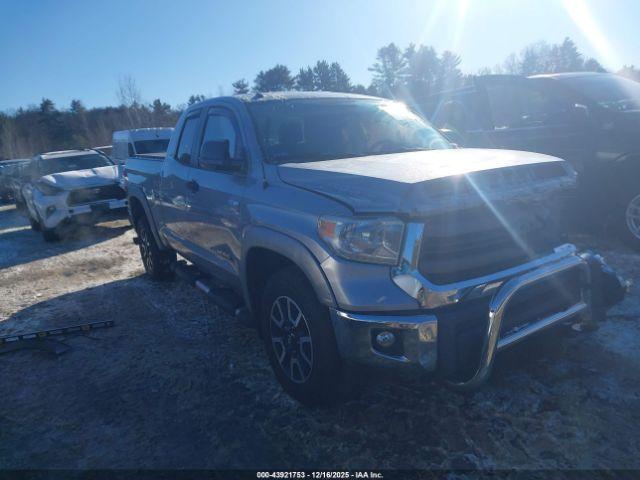  Salvage Toyota Tundra