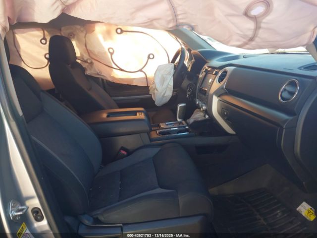 Toyota Tundra Sr5 5.7l V8 Image 7