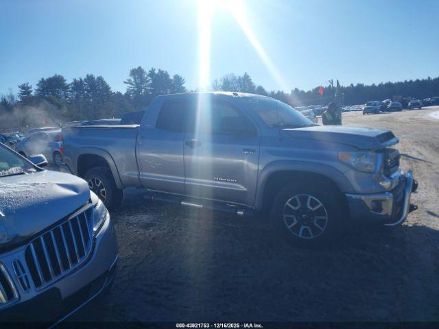 Toyota Tundra Sr5 5.7l V8 Image 3