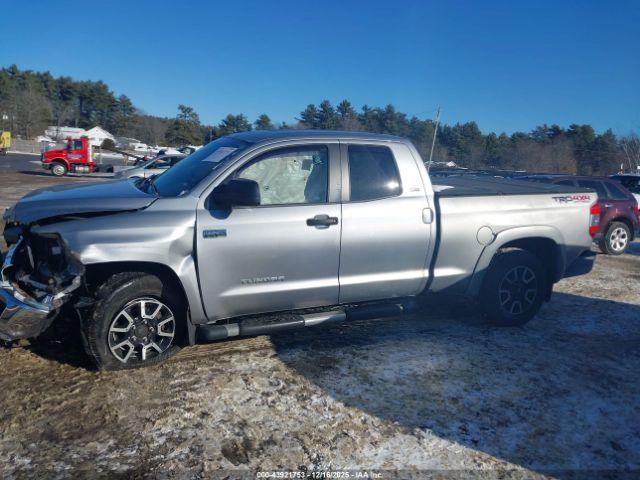 Toyota Tundra Sr5 5.7l V8 Image 5