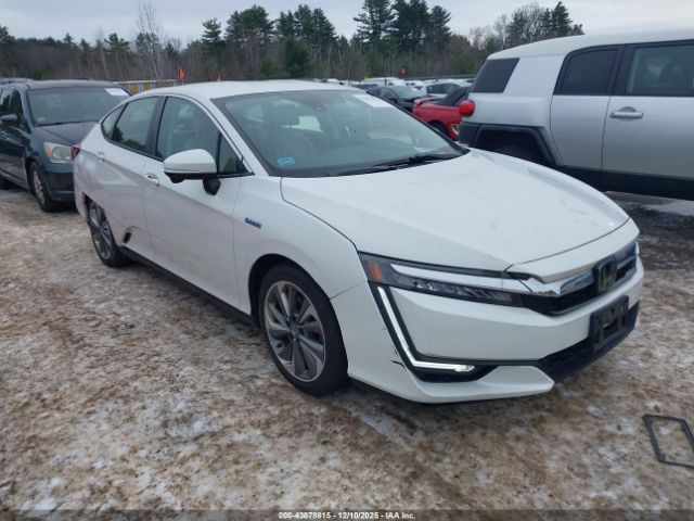 Honda Clarity Plug-In Hybrid Image 1