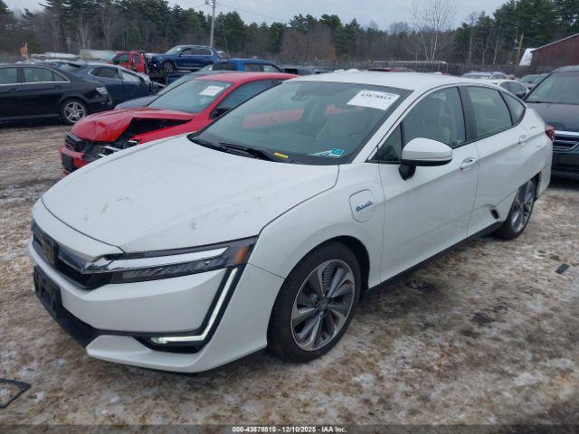 Honda Clarity Plug-In Hybrid Image 8